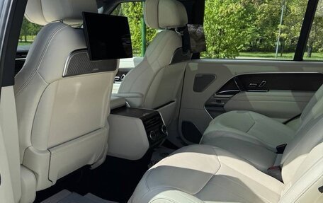 Land Rover Range Rover IV рестайлинг, 2022 год, 13 500 000 рублей, 9 фотография