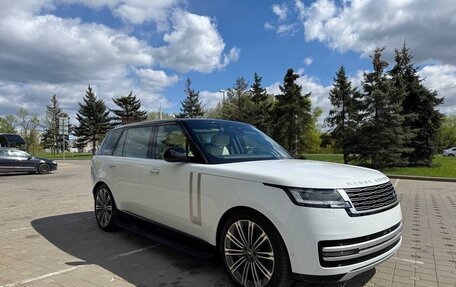 Land Rover Range Rover IV рестайлинг, 2022 год, 13 500 000 рублей, 2 фотография