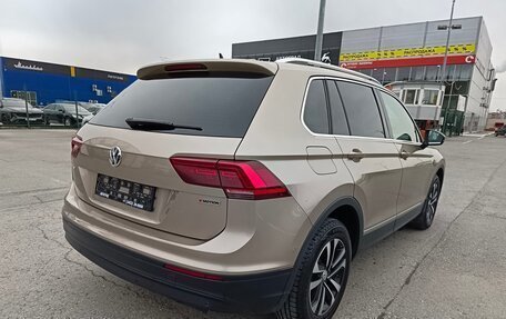 Volkswagen Tiguan II, 2019 год, 1 899 995 рублей, 7 фотография