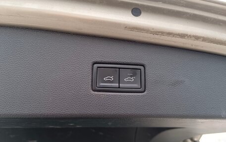 Volkswagen Tiguan II, 2019 год, 1 899 995 рублей, 16 фотография