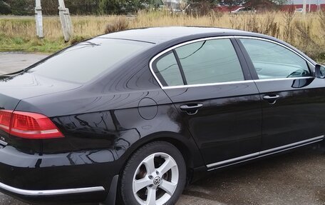 Volkswagen Passat B7, 2011 год, 950 000 рублей, 5 фотография