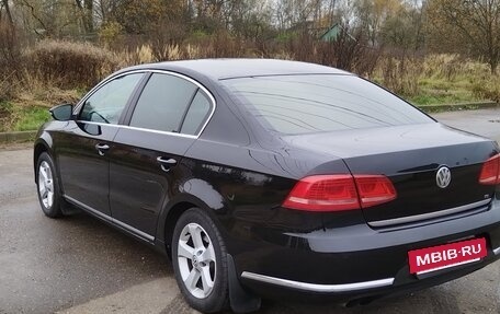 Volkswagen Passat B7, 2011 год, 950 000 рублей, 7 фотография