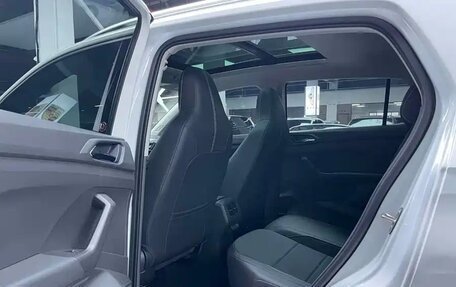 Volkswagen T-Cross I, 2022 год, 1 550 000 рублей, 10 фотография