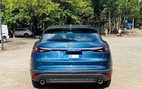 Mazda CX-4, 2022 год, 1 880 000 рублей, 5 фотография