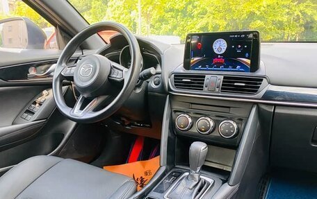 Mazda CX-4, 2022 год, 1 880 000 рублей, 9 фотография