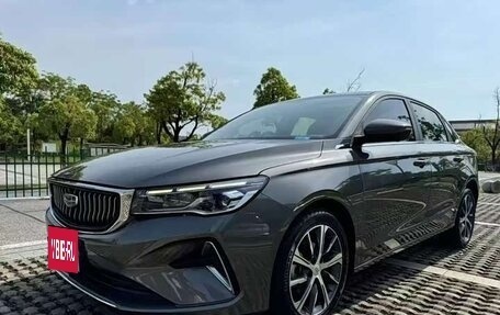 Geely Emgrand, 2022 год, 1 050 000 рублей, 5 фотография