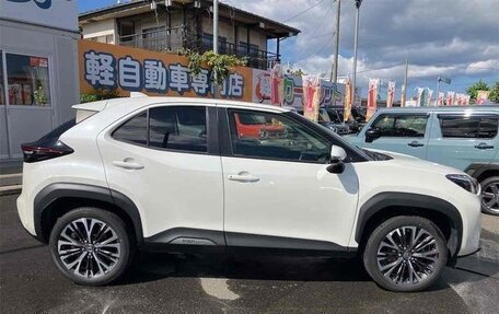 Toyota Yaris Cross, 2021 год, 1 550 125 рублей, 5 фотография