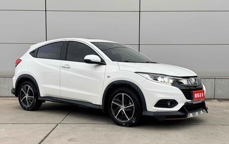 Honda Vezel, 2020 год, 1 495 143 рублей, 3 фотография