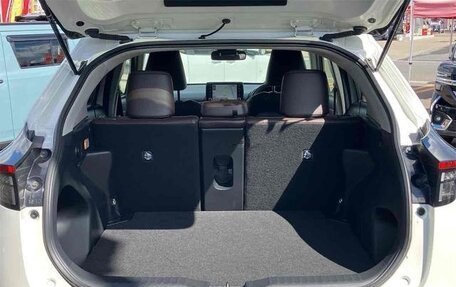 Toyota Yaris Cross, 2021 год, 1 550 125 рублей, 22 фотография