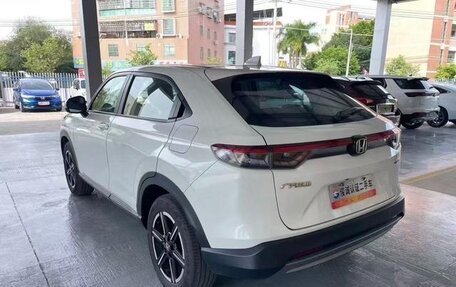 Honda Vezel, 2023 год, 1 630 000 рублей, 6 фотография