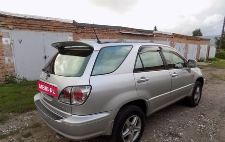 Toyota Harrier, 2002 год, 910 000 рублей, 5 фотография