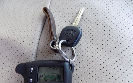 Toyota Harrier, 2002 год, 910 000 рублей, 20 фотография