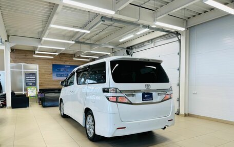 Toyota Vellfire I, 2014 год, 2 399 900 рублей, 4 фотография