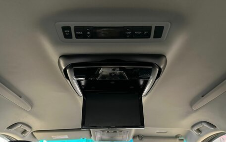 Toyota Vellfire I, 2014 год, 2 399 900 рублей, 17 фотография