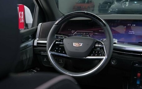 Cadillac Escalade V, 2025 год, 18 990 000 рублей, 13 фотография