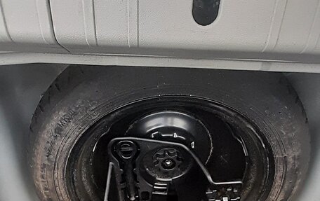 Toyota Prius, 2012 год, 1 200 000 рублей, 15 фотография