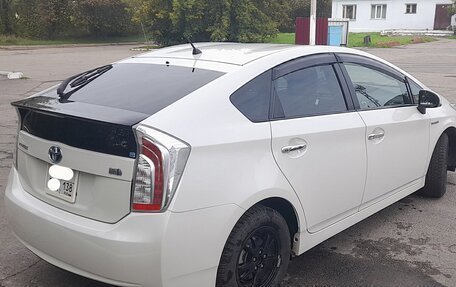 Toyota Prius, 2012 год, 1 200 000 рублей, 3 фотография