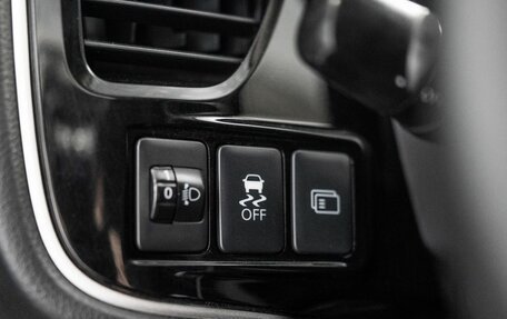 Mitsubishi Outlander III рестайлинг 3, 2012 год, 1 300 000 рублей, 16 фотография