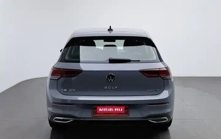 Volkswagen Golf VIII, 2021 год, 1 750 000 рублей, 4 фотография