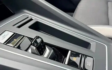 Volkswagen Golf VIII, 2021 год, 1 650 000 рублей, 13 фотография