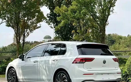 Volkswagen Golf VIII, 2021 год, 1 650 000 рублей, 4 фотография