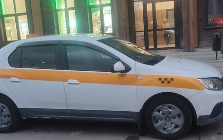 Renault Logan II, 2019 год, 650 000 рублей, 5 фотография