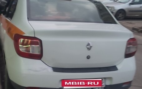 Renault Logan II, 2019 год, 650 000 рублей, 4 фотография