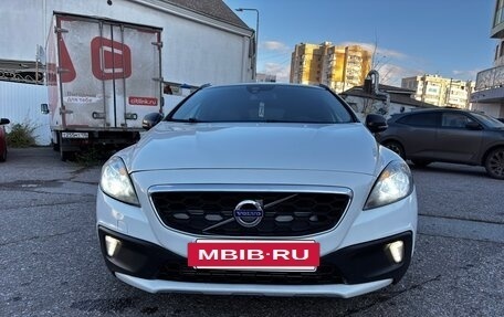 Volvo V40 Cross Country I, 2014 год, 1 300 000 рублей, 4 фотография