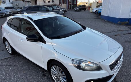 Volvo V40 Cross Country I, 2014 год, 1 300 000 рублей, 8 фотография