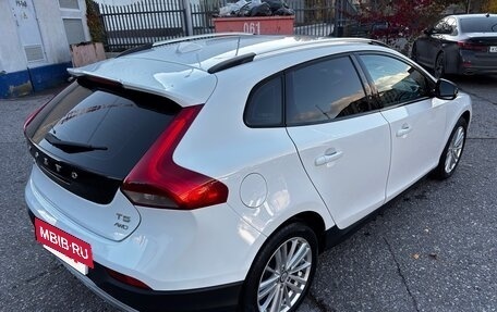 Volvo V40 Cross Country I, 2014 год, 1 300 000 рублей, 12 фотография