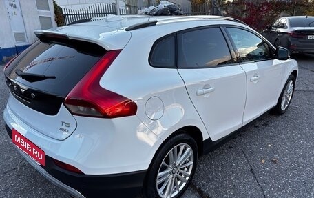 Volvo V40 Cross Country I, 2014 год, 1 300 000 рублей, 11 фотография