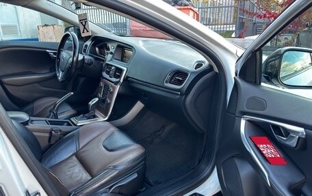 Volvo V40 Cross Country I, 2014 год, 1 300 000 рублей, 22 фотография