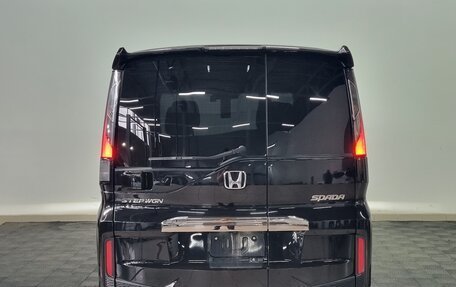 Honda Stepwgn IV, 2020 год, 2 550 000 рублей, 6 фотография