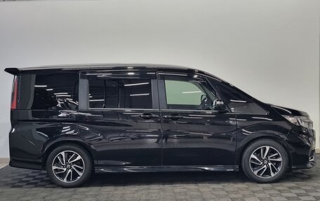 Honda Stepwgn IV, 2020 год, 2 550 000 рублей, 5 фотография