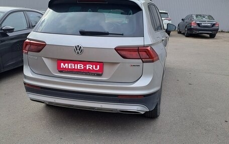 Volkswagen Tiguan II, 2020 год, 2 899 000 рублей, 5 фотография