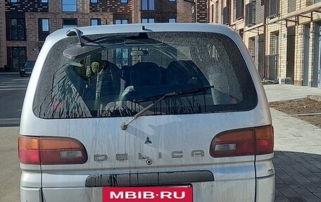 Mitsubishi Delica IV, 2001 год, 690 000 рублей, 5 фотография