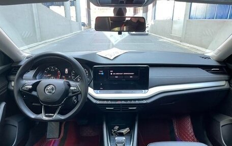 Skoda Octavia IV, 2022 год, 1 675 000 рублей, 8 фотография