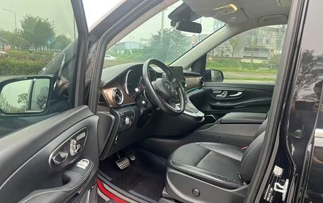 Mercedes-Benz V-Класс, 2021 год, 5 000 000 рублей, 7 фотография