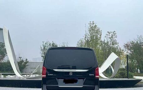 Mercedes-Benz V-Класс, 2021 год, 5 000 000 рублей, 5 фотография