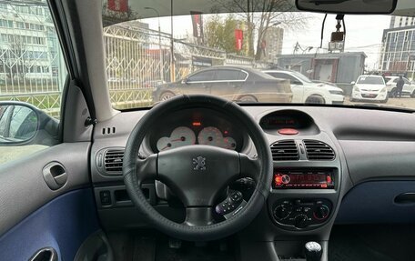 Peugeot 206, 2002 год, 309 000 рублей, 13 фотография