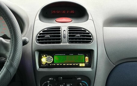 Peugeot 206, 2002 год, 309 000 рублей, 15 фотография