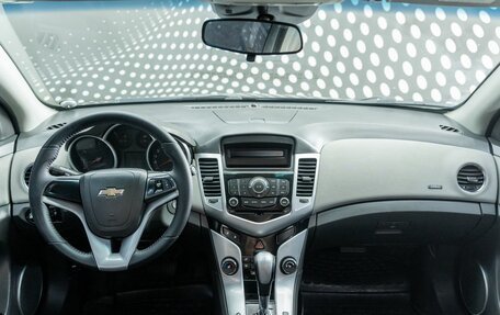 Chevrolet Cruze II, 2011 год, 589 000 рублей, 9 фотография