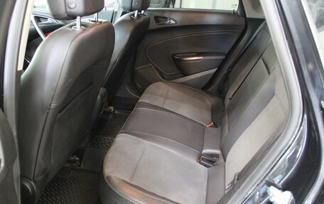 Opel Astra J, 2011 год, 587 000 рублей, 9 фотография