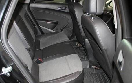 Opel Astra J, 2011 год, 587 000 рублей, 10 фотография