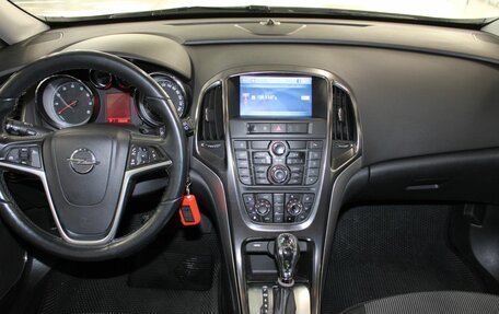 Opel Astra J, 2011 год, 587 000 рублей, 15 фотография