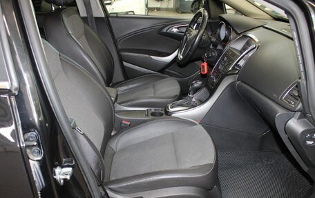 Opel Astra J, 2011 год, 587 000 рублей, 12 фотография