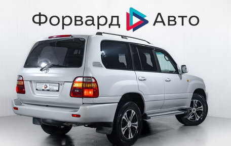 Toyota Land Cruiser 100 рестайлинг 2, 2004 год, 1 449 900 рублей, 7 фотография