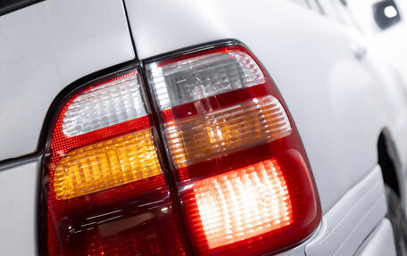 Toyota Land Cruiser 100 рестайлинг 2, 2004 год, 1 449 900 рублей, 11 фотография