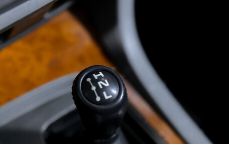 Toyota Land Cruiser 100 рестайлинг 2, 2004 год, 1 449 900 рублей, 27 фотография