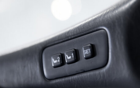 Toyota Land Cruiser 100 рестайлинг 2, 2004 год, 1 449 900 рублей, 28 фотография